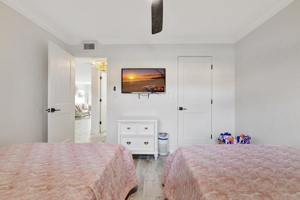 7420 S Ocean Drive - Photo 19
