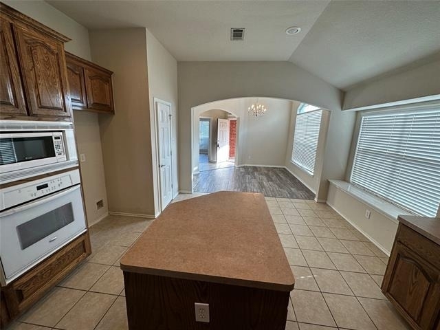 3164 Guadaloupe - Photo 7