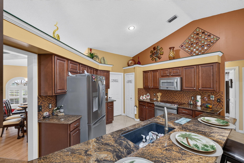 3077 Se Galt - Photo 20