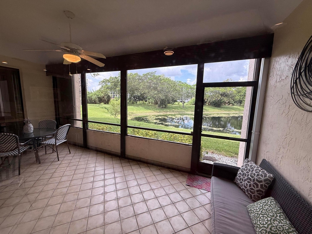 7472 La Paz Boulevard - Photo 7