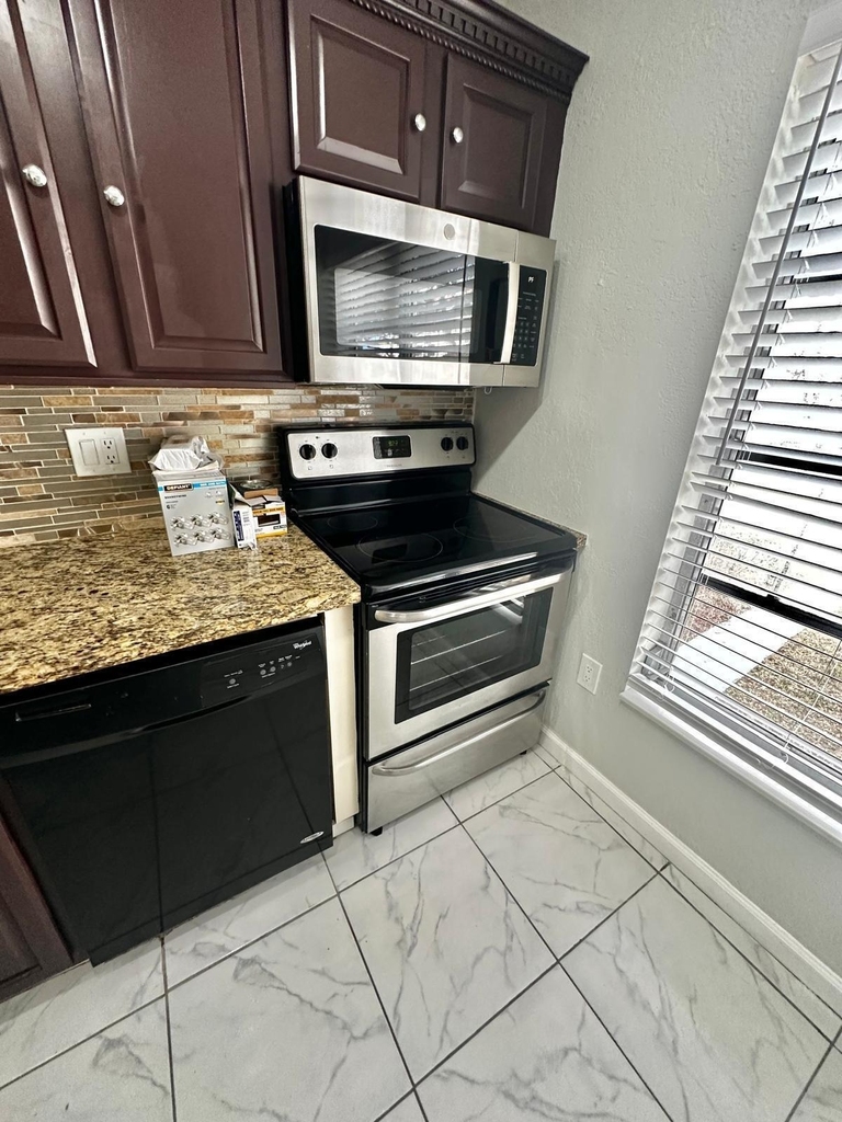 4158 Inverrary Drive - Photo 4