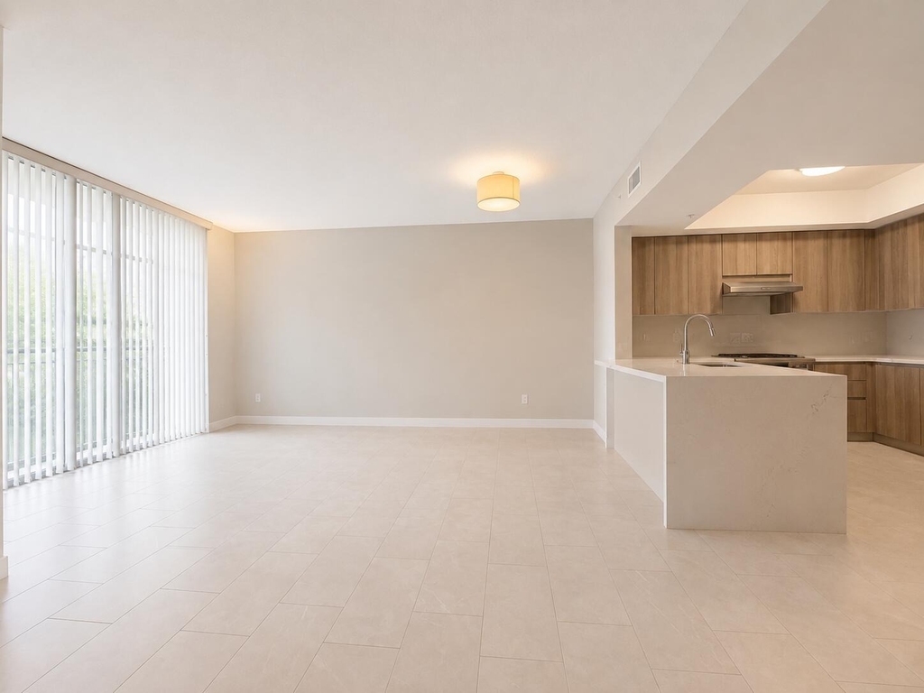 410 Evernia Street - Photo 2