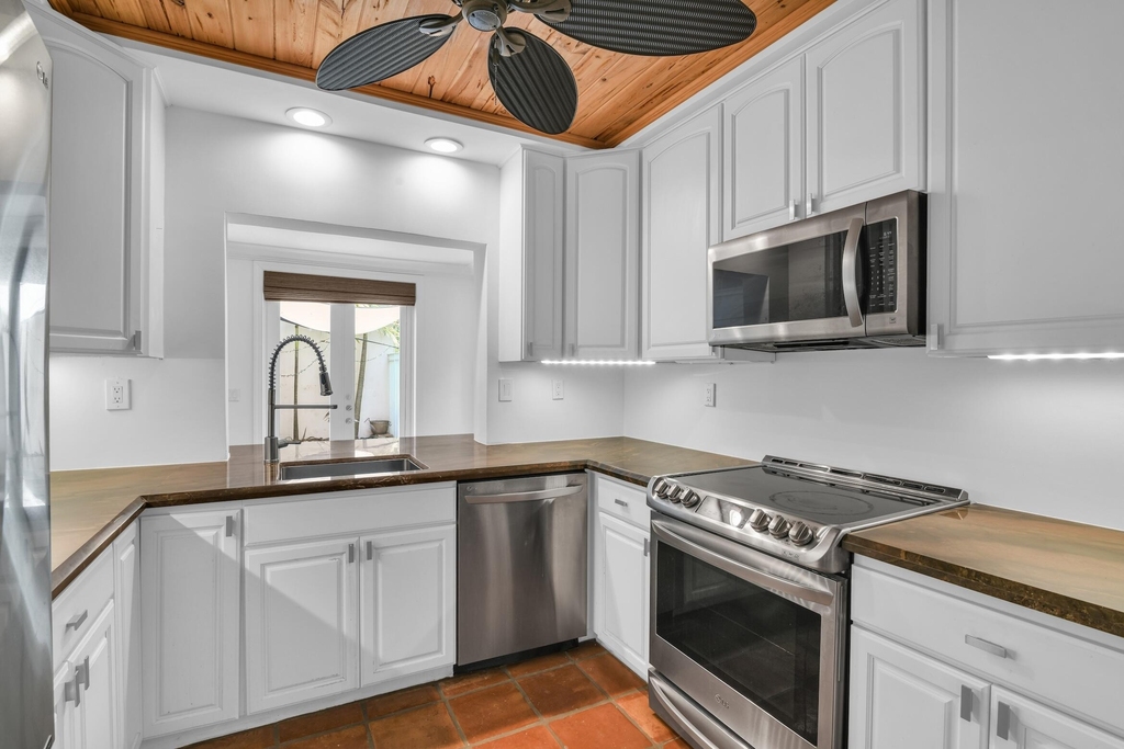 770 E Camino Real - Photo 6