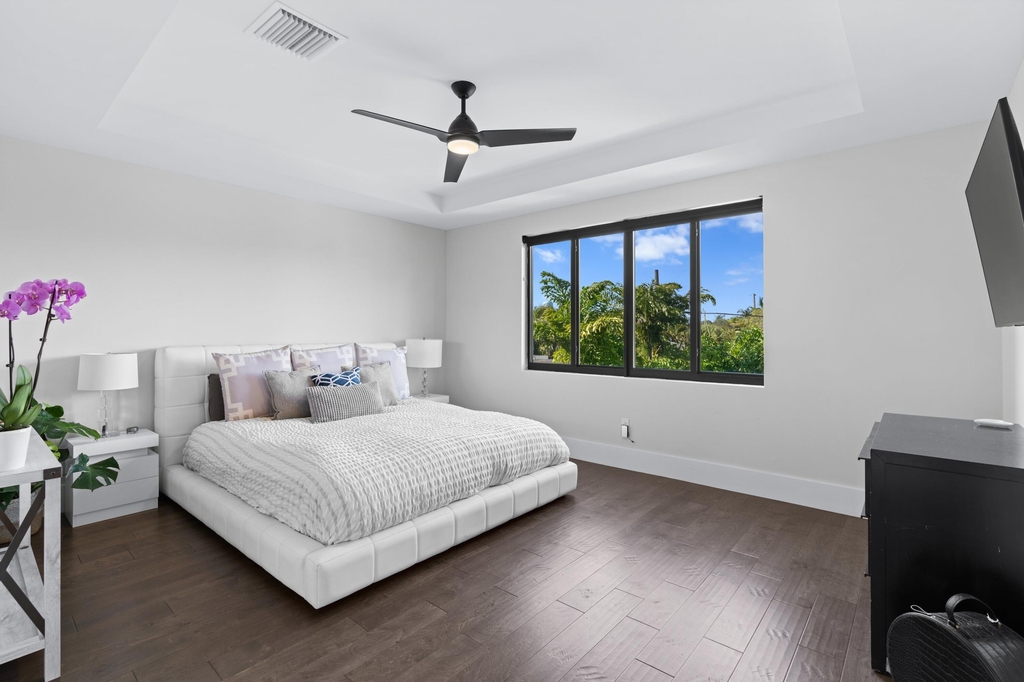 238 Se 4th Avenue - Photo 12