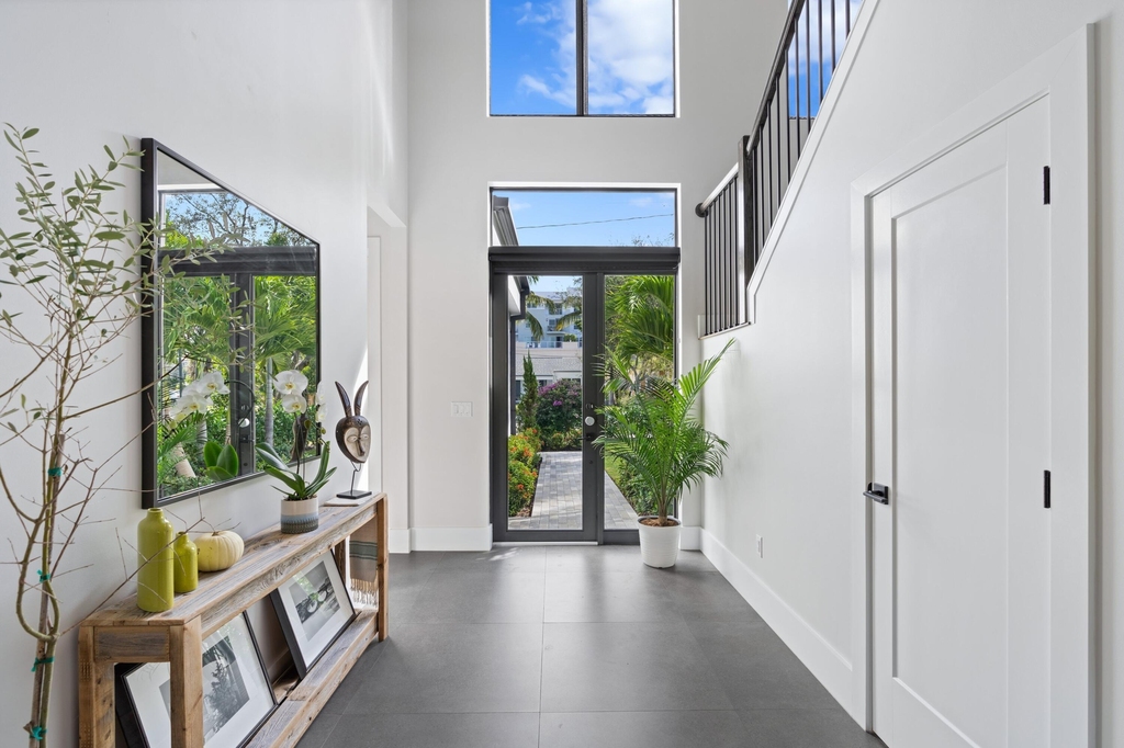 238 Se 4th Avenue - Photo 18