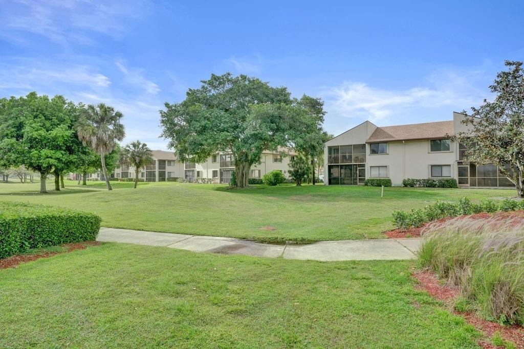 9361 Sw 23rd Street - Photo 29