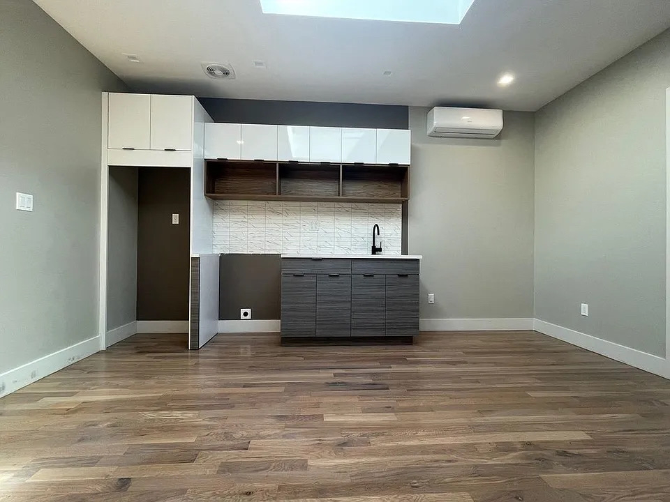 15 Pleasant Place - Photo 2