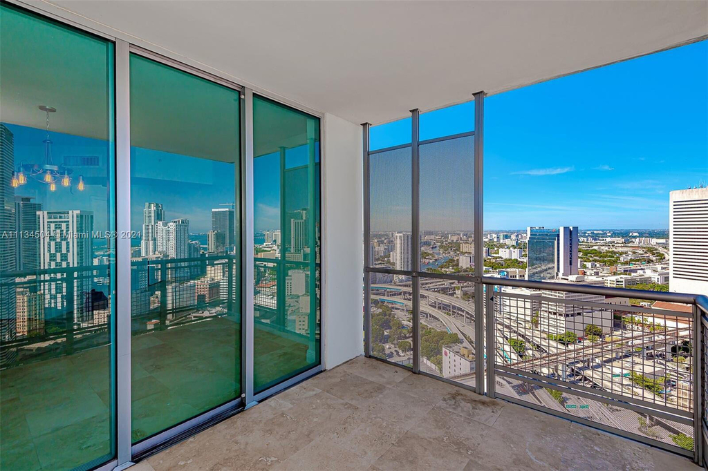 350 S Miami Avenue - Photo 10
