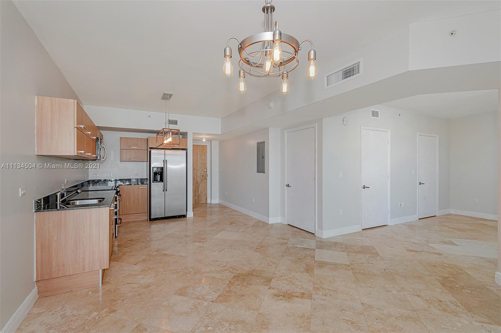 350 S Miami Avenue - Photo 6