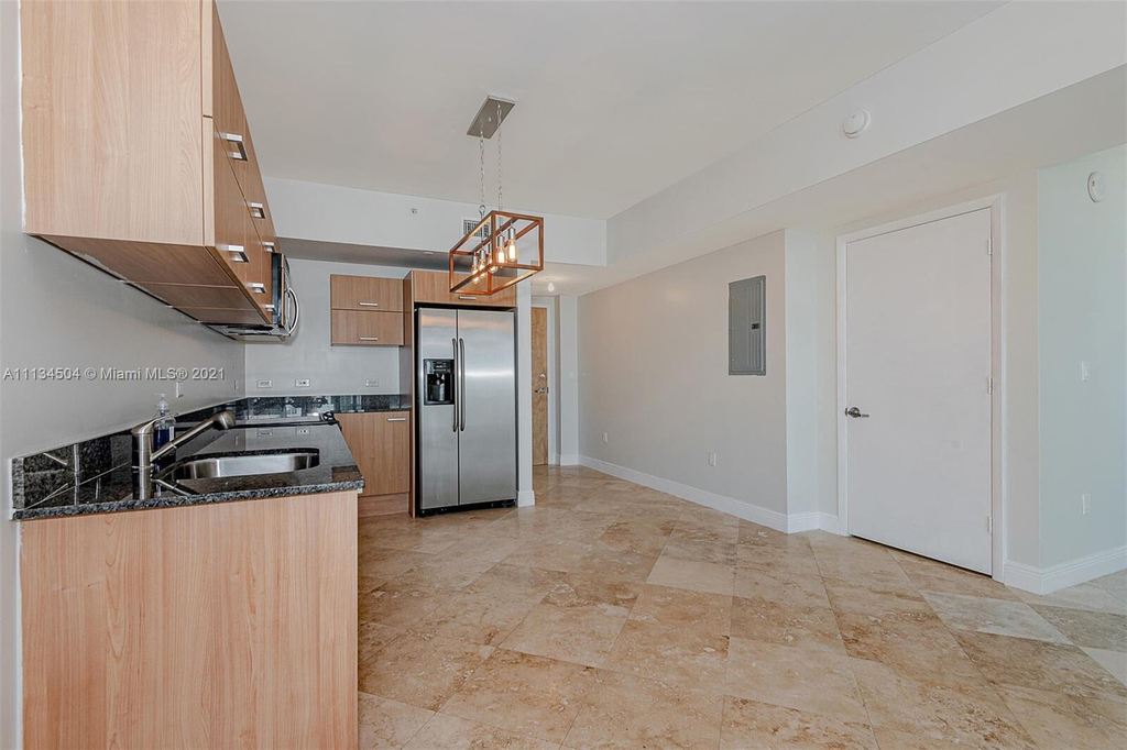 350 S Miami Avenue - Photo 8