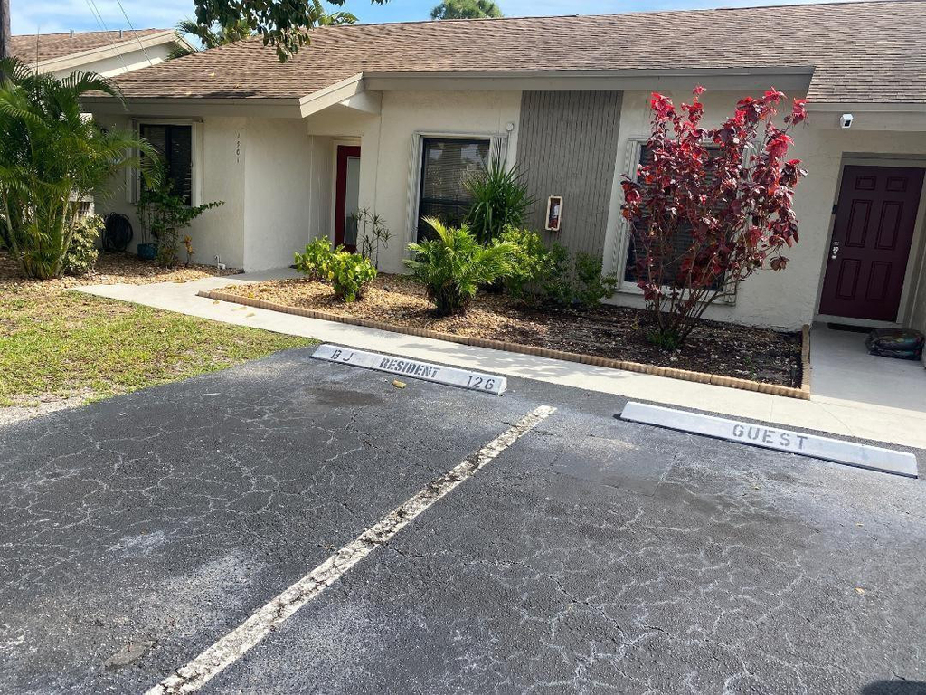 3090 S Oakland Forest Drive - Photo 9
