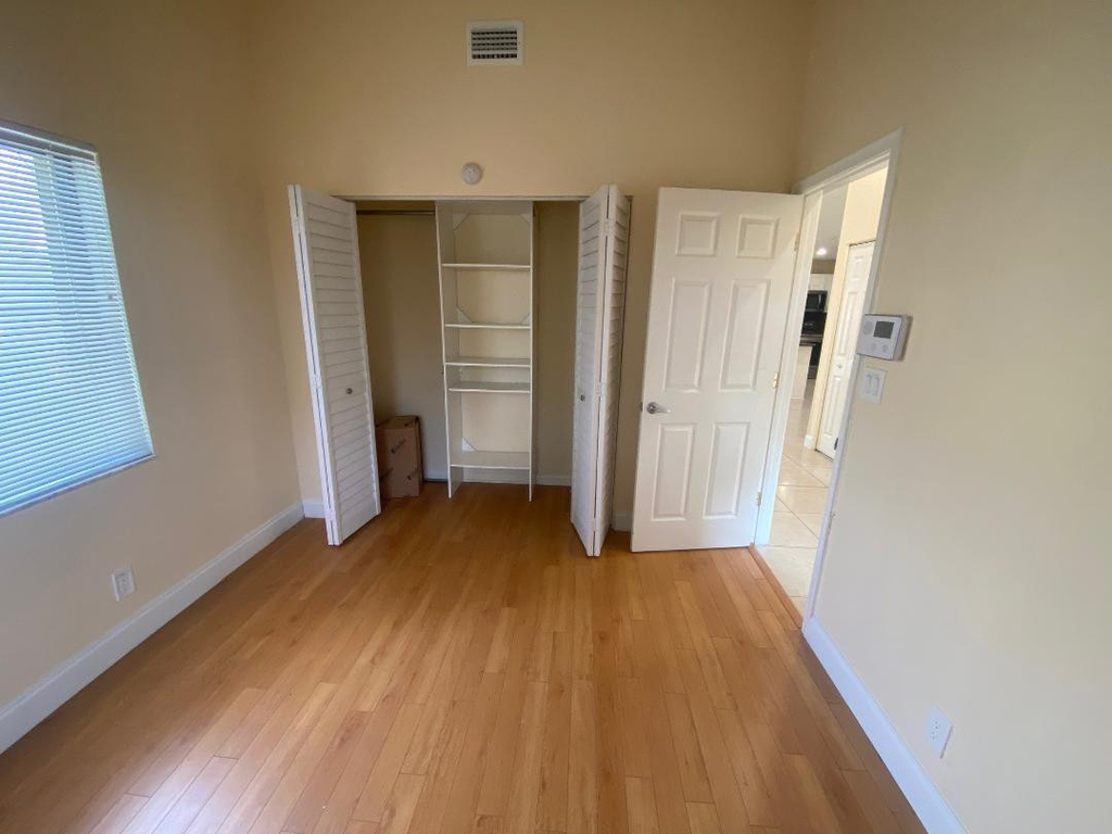 3090 S Oakland Forest Drive - Photo 10