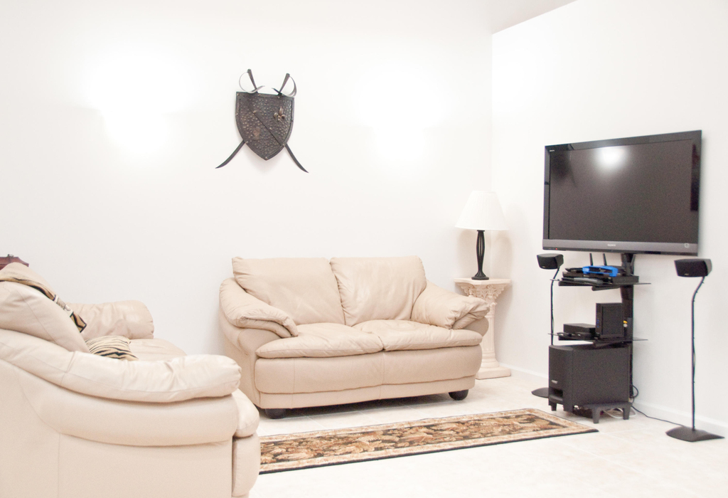 7684 Hummingbird Court - Photo 11