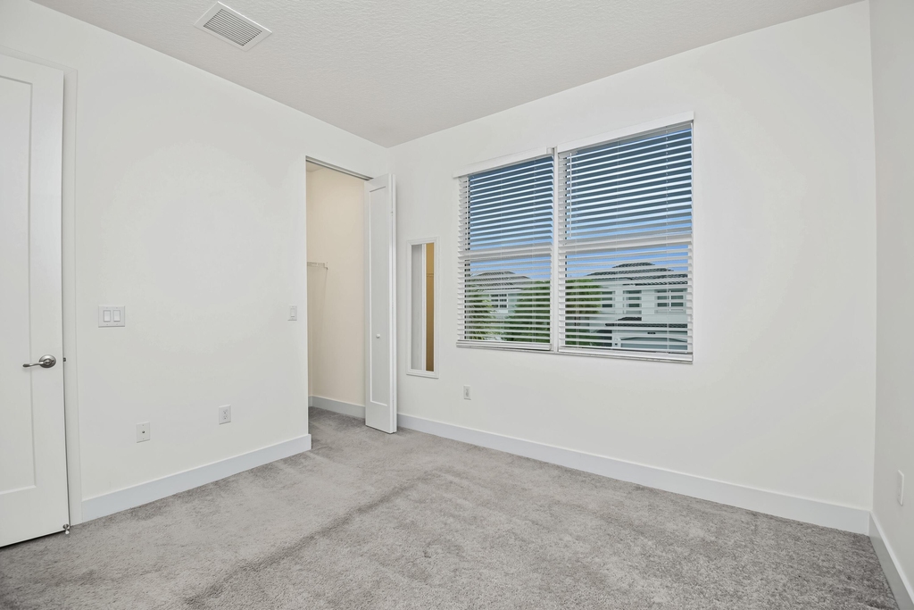 9754 Celtic Sea Lane - Photo 32