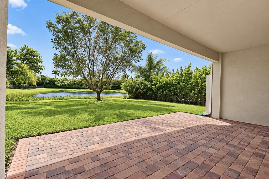 9754 Celtic Sea Lane - Photo 40