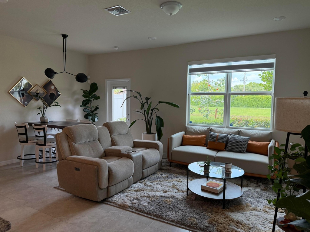2933 Olivia Avenue - Photo 8