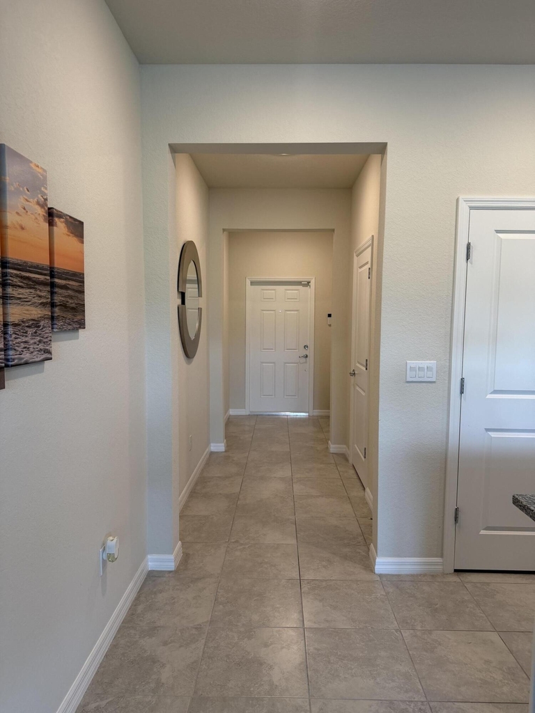 2933 Olivia Avenue - Photo 11