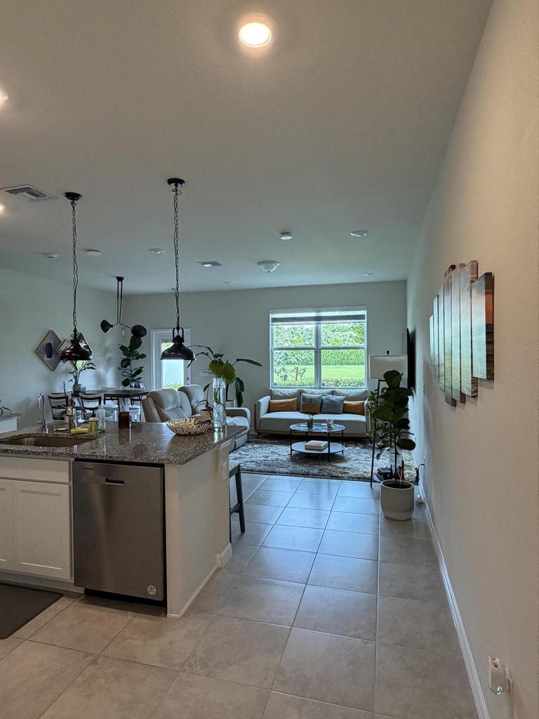 2933 Olivia Avenue - Photo 6