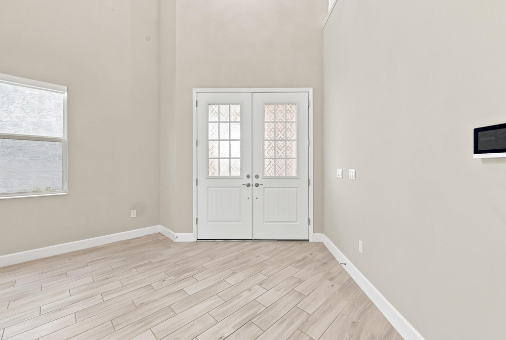 5608 Macoon Way - Photo 7