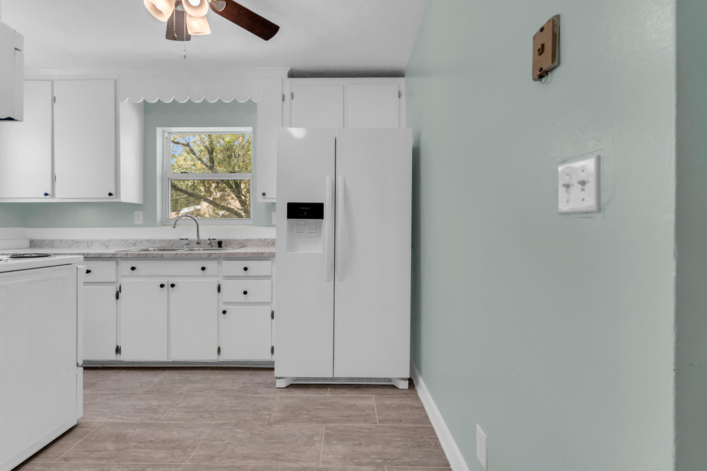 434 49th Street - Photo 10