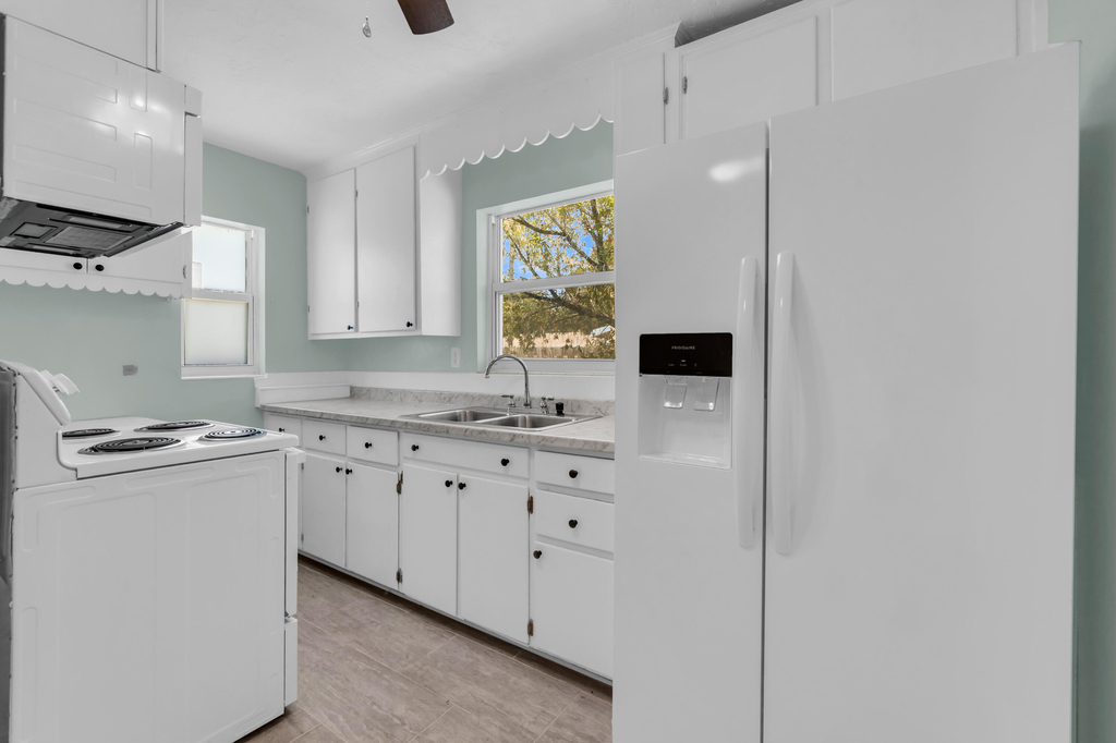 434 49th Street - Photo 11