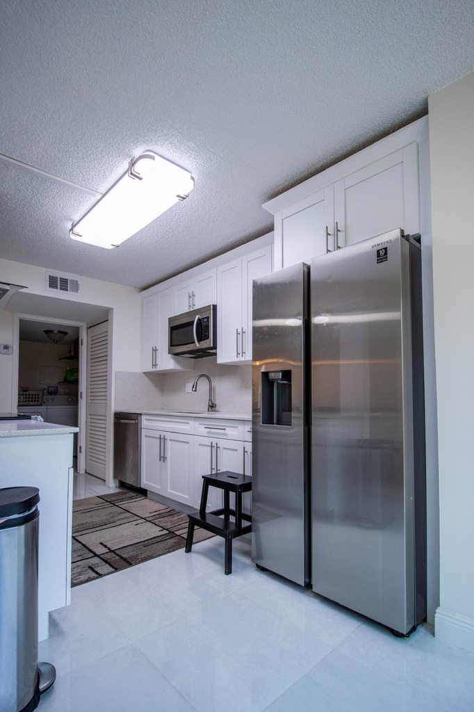 3810 Nw 23rd Court - Photo 3