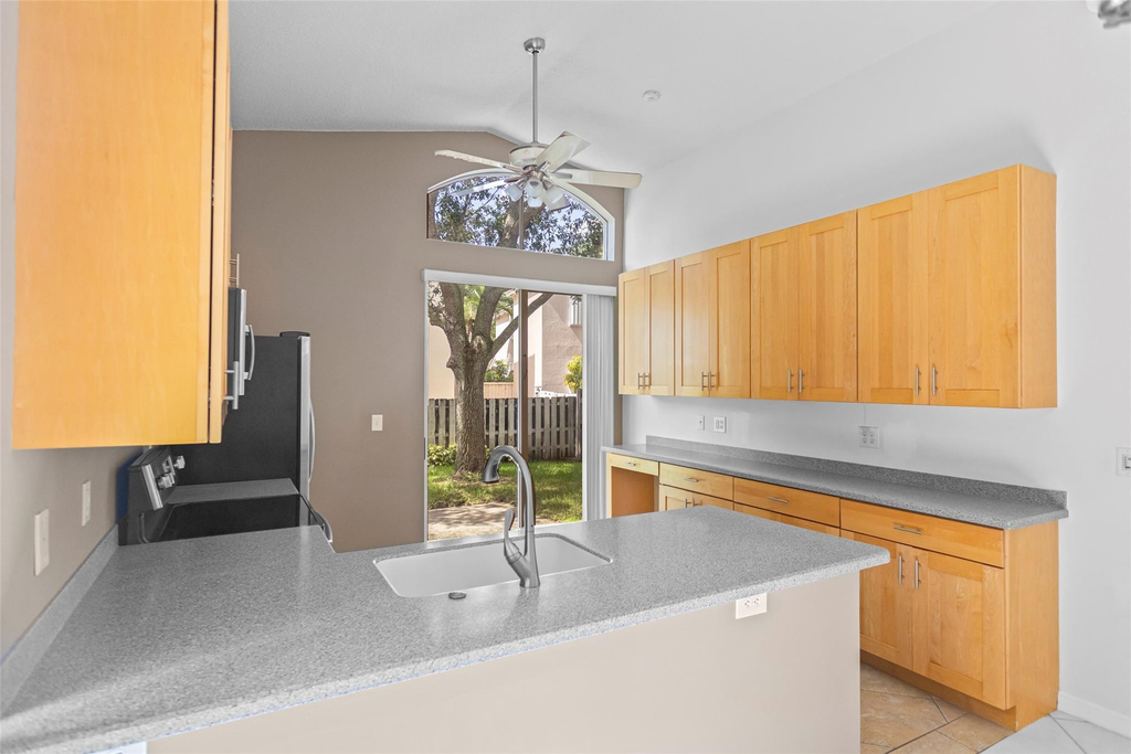 15250 Sw 49th Court - Photo 13