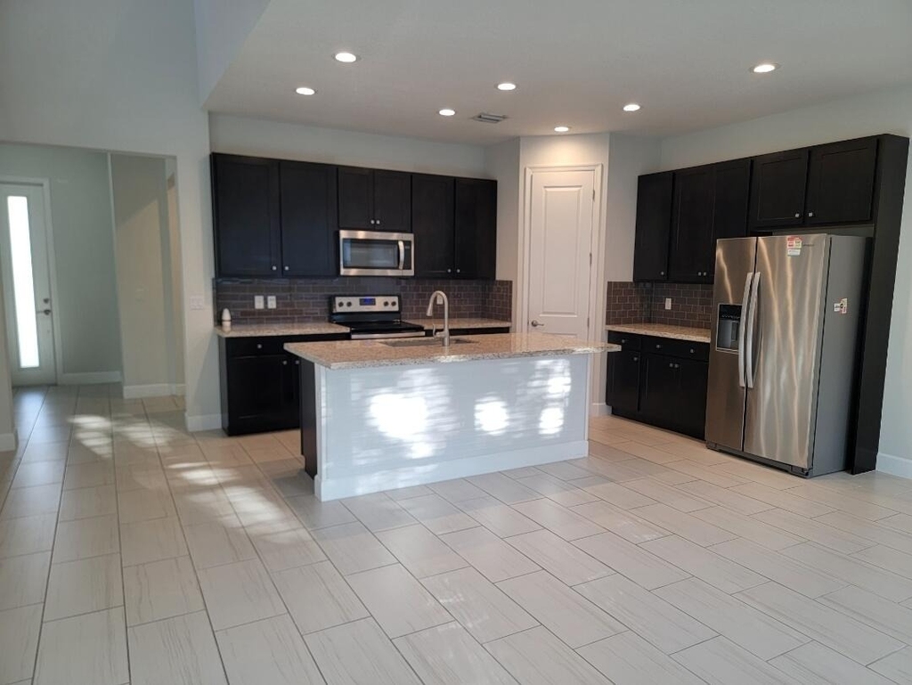 9044 Kingsmoor Way - Photo 1