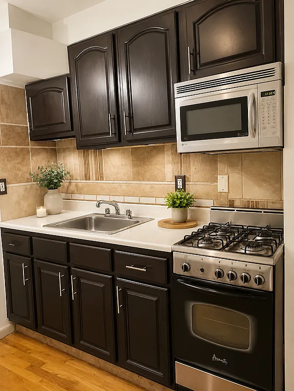  10th Avenue - Photo 1