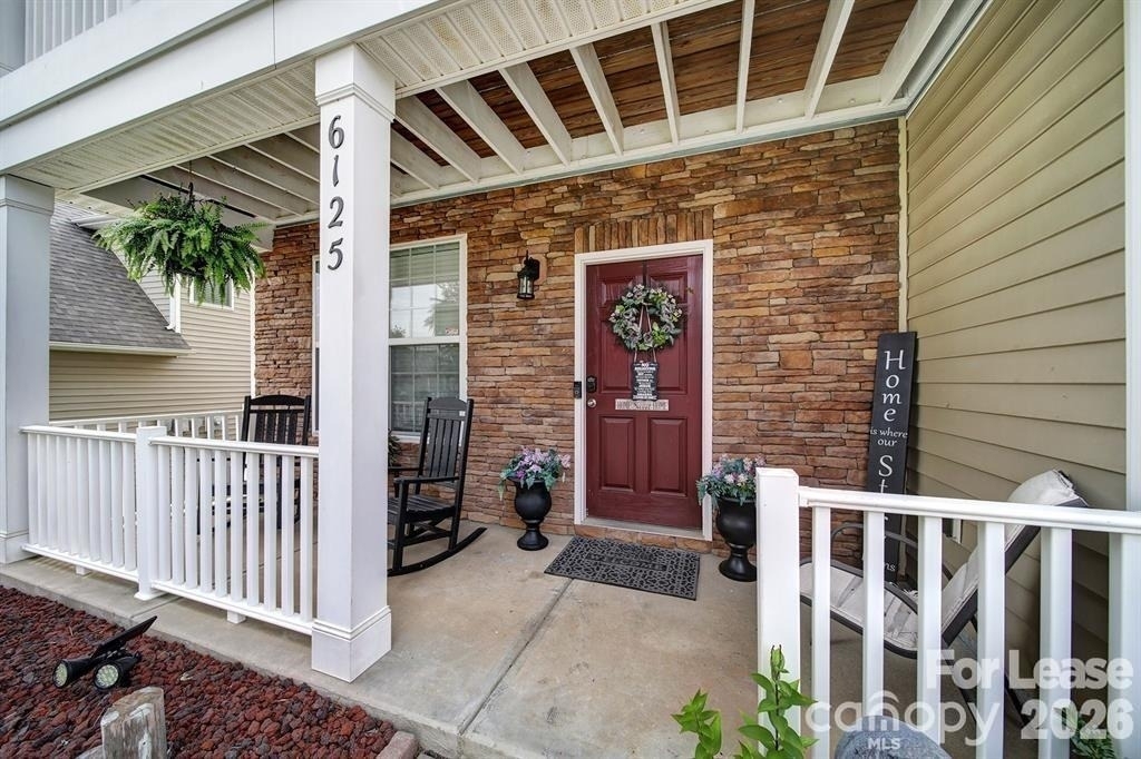 6125 Kilchurn Drive - Photo 2