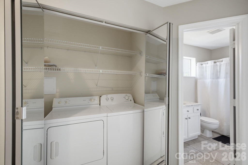18841 Vineyard Point Lane - Photo 17
