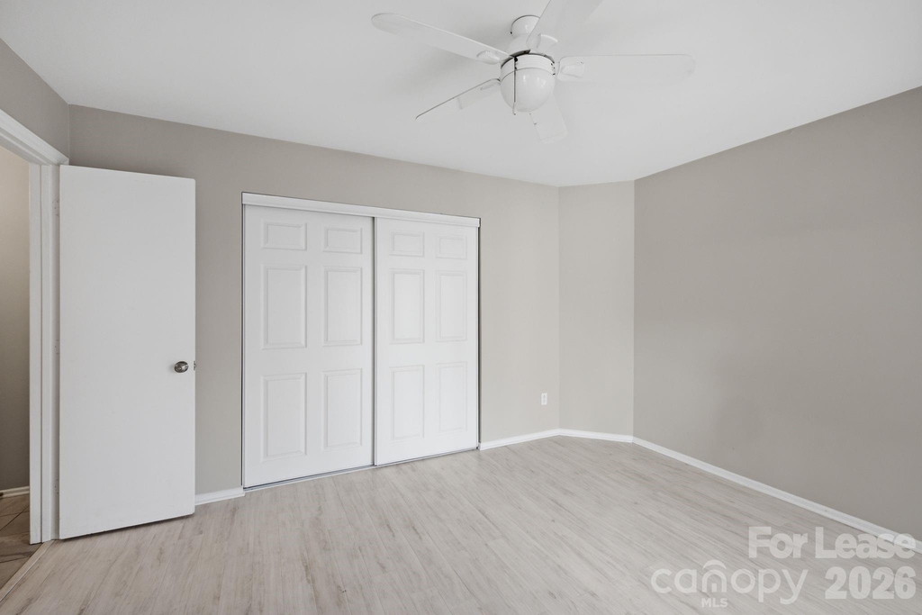 18841 Vineyard Point Lane - Photo 15