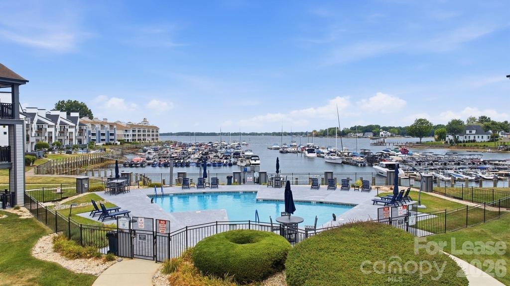 18841 Vineyard Point Lane - Photo 20