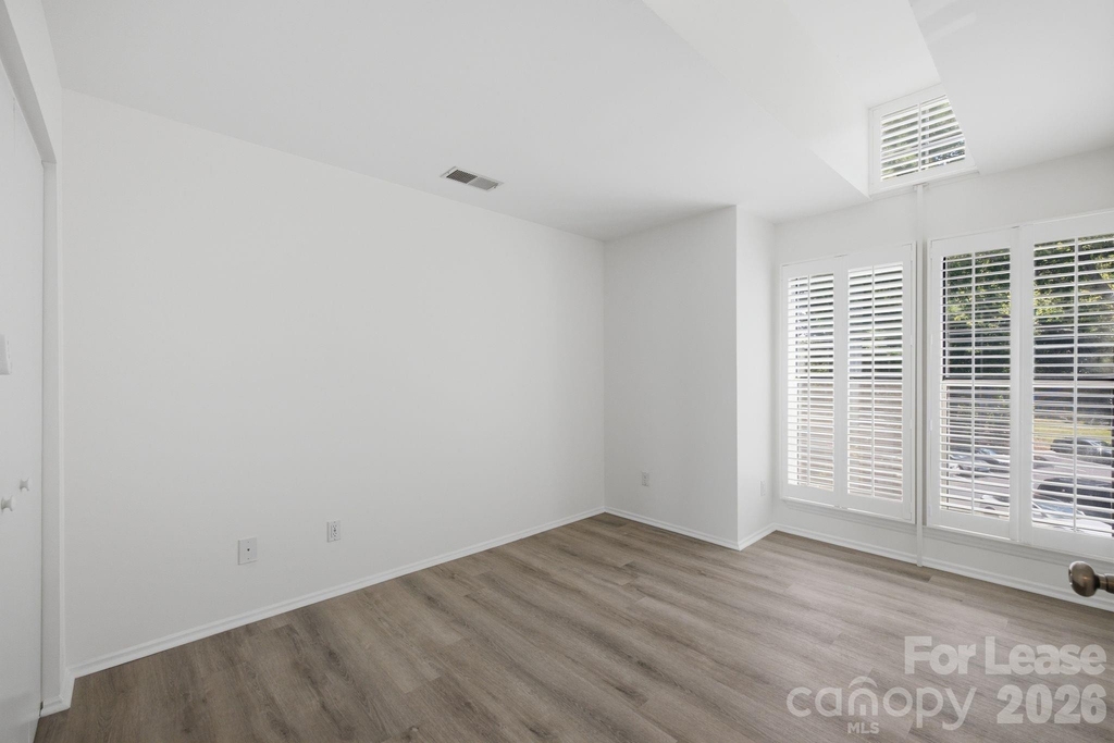 18883 Vineyard Point Lane - Photo 11