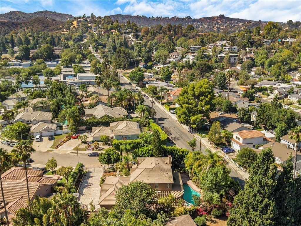20871 Betron Street - Photo 42