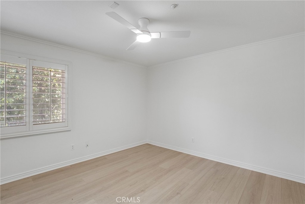 20871 Betron Street - Photo 27