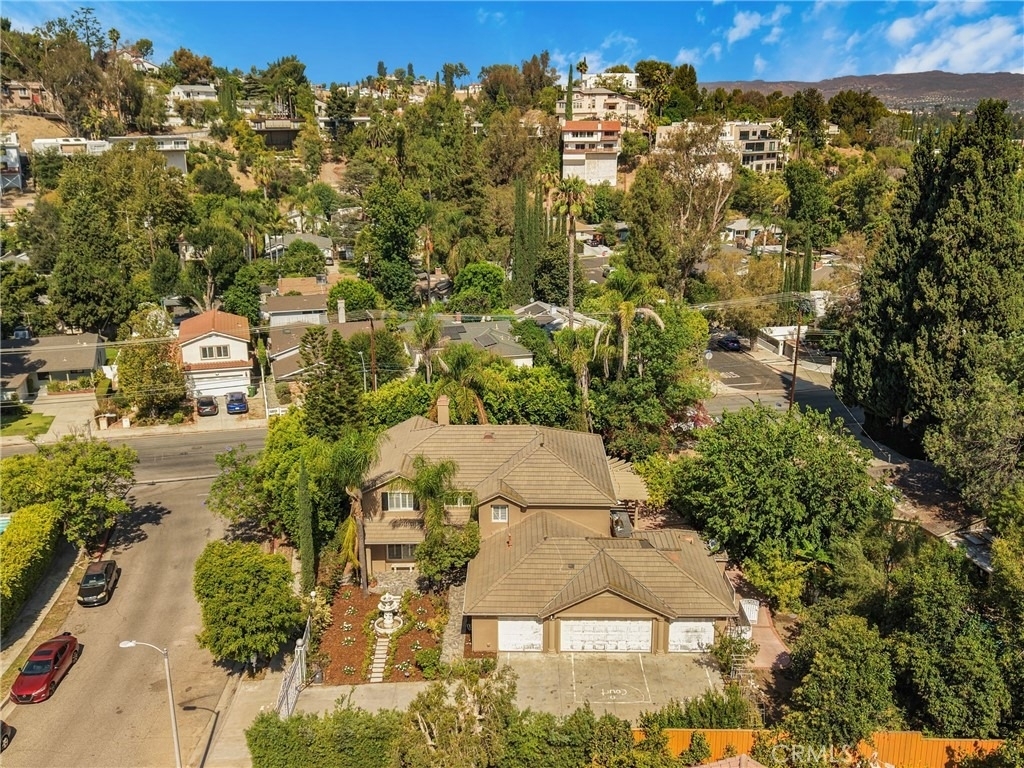 20871 Betron Street - Photo 41