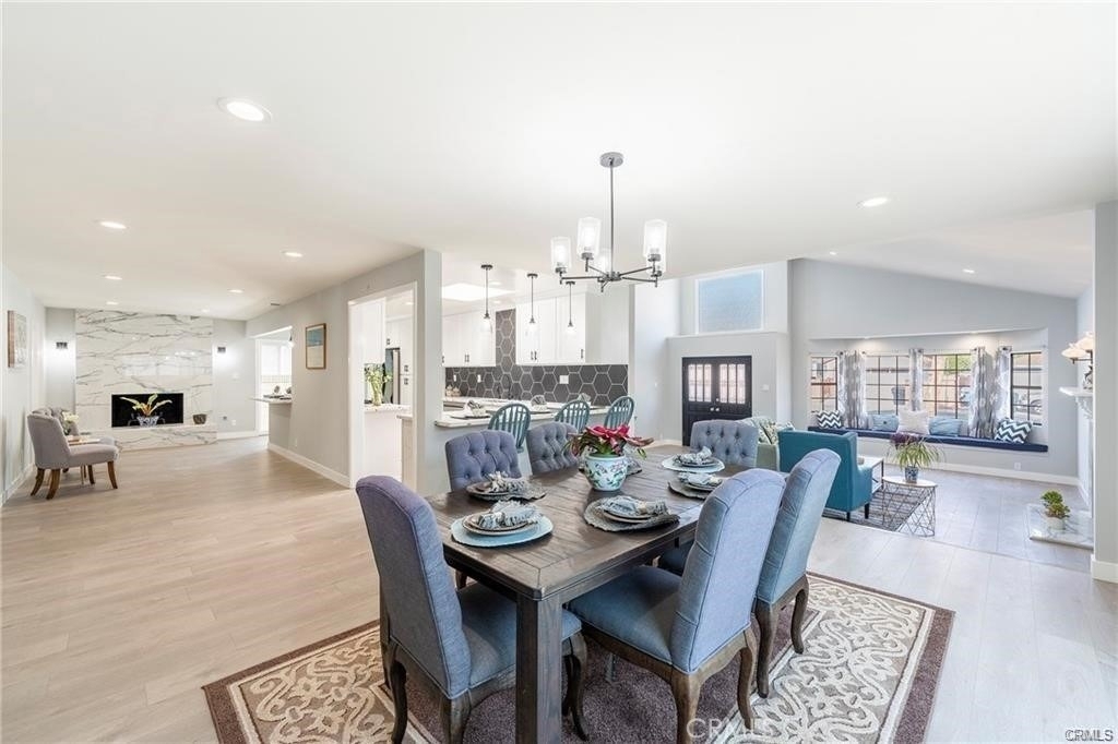 5130 Carmelynn Street - Photo 3
