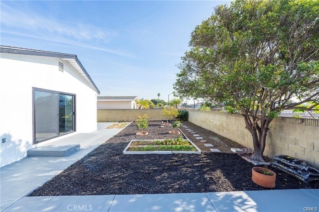 5130 Carmelynn Street - Photo 36
