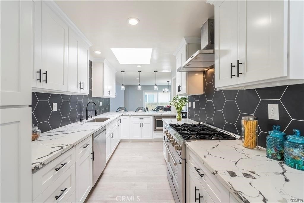 5130 Carmelynn Street - Photo 12