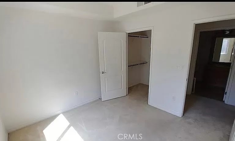 629 Traction Avenue - Photo 8