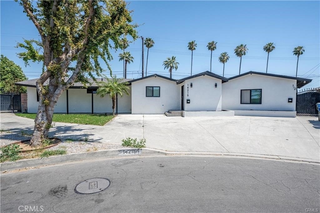 14215 Ragus Street - Photo 0