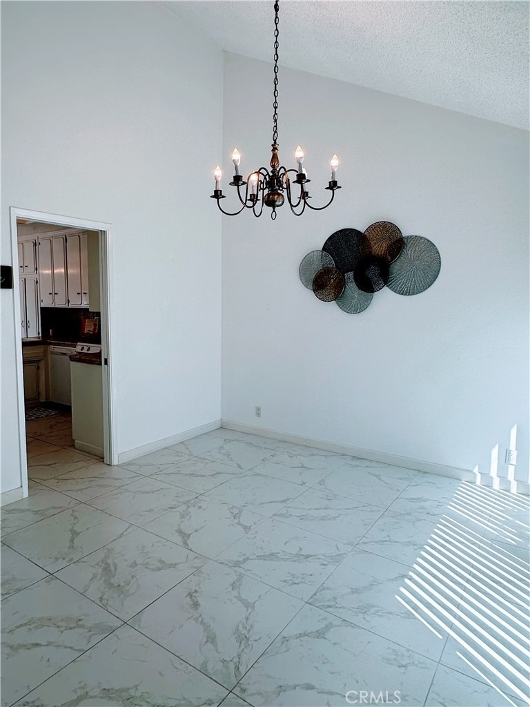 11 Pebblewood - Photo 5