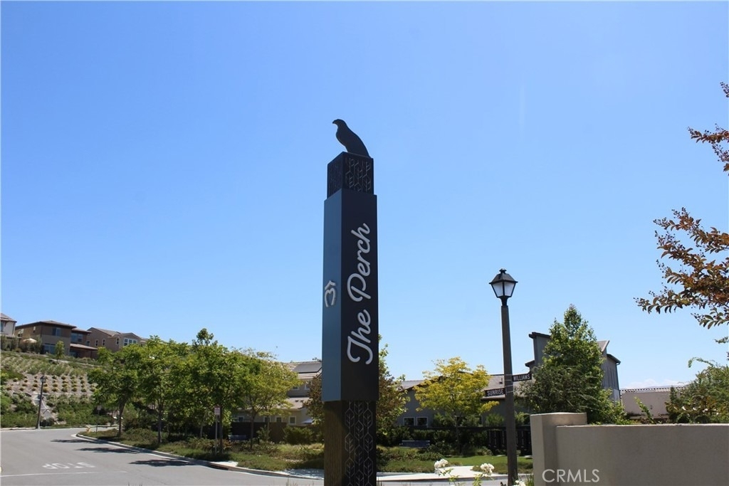 809 Sunrise - Photo 16