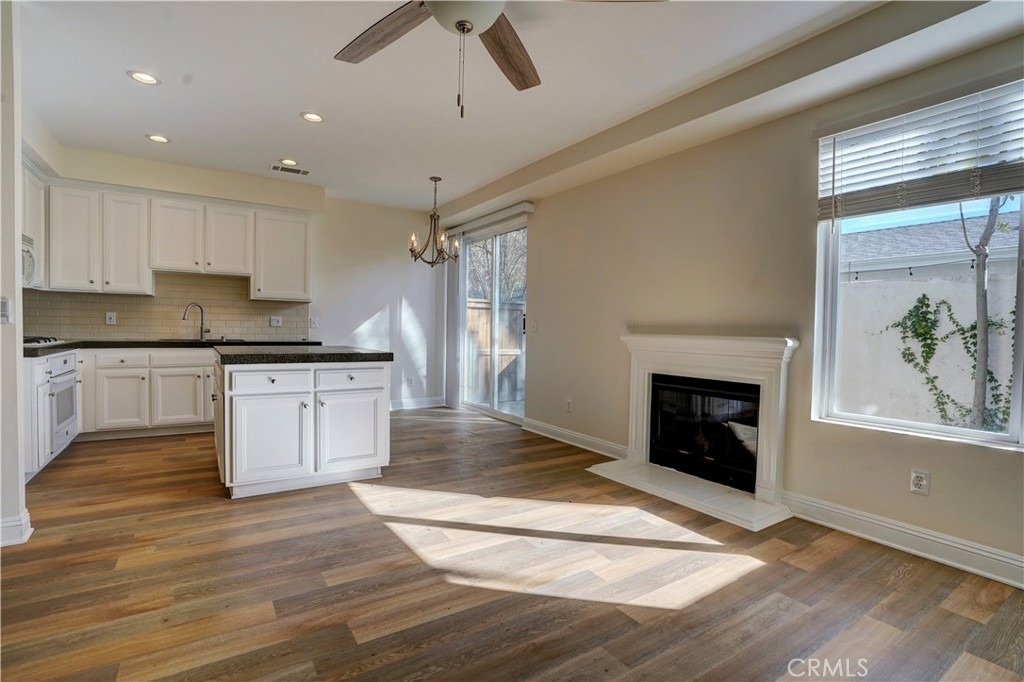 7124 Farralone Avenue - Photo 2