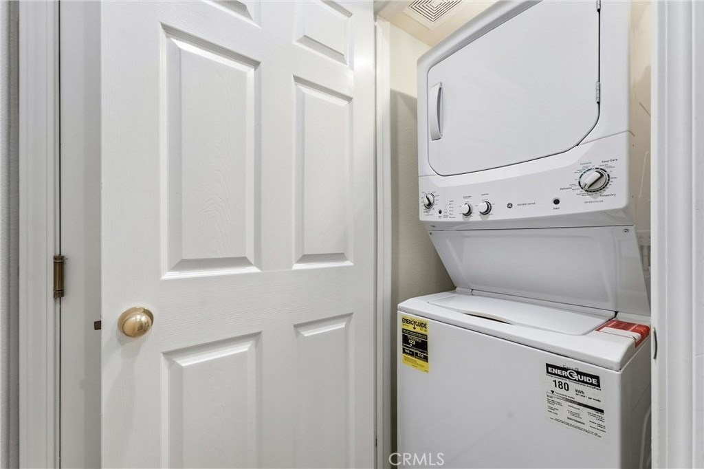 56 Modesto - Photo 20