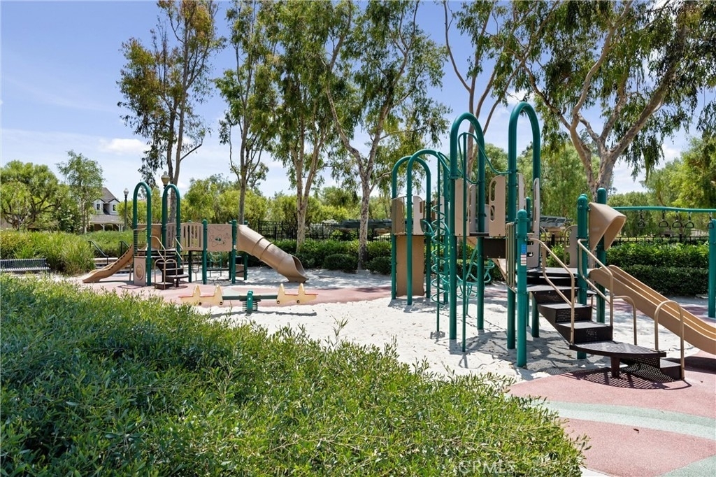 56 Modesto - Photo 26