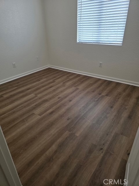 16784 Sultana Street - Photo 6