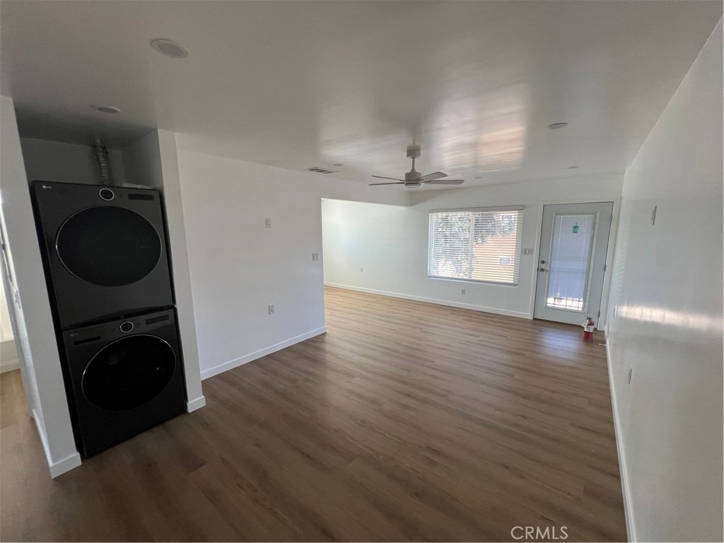 1541 N Hope Street - Photo 3