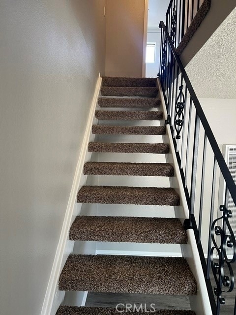 1060 E Foothill Boulevard - Photo 5